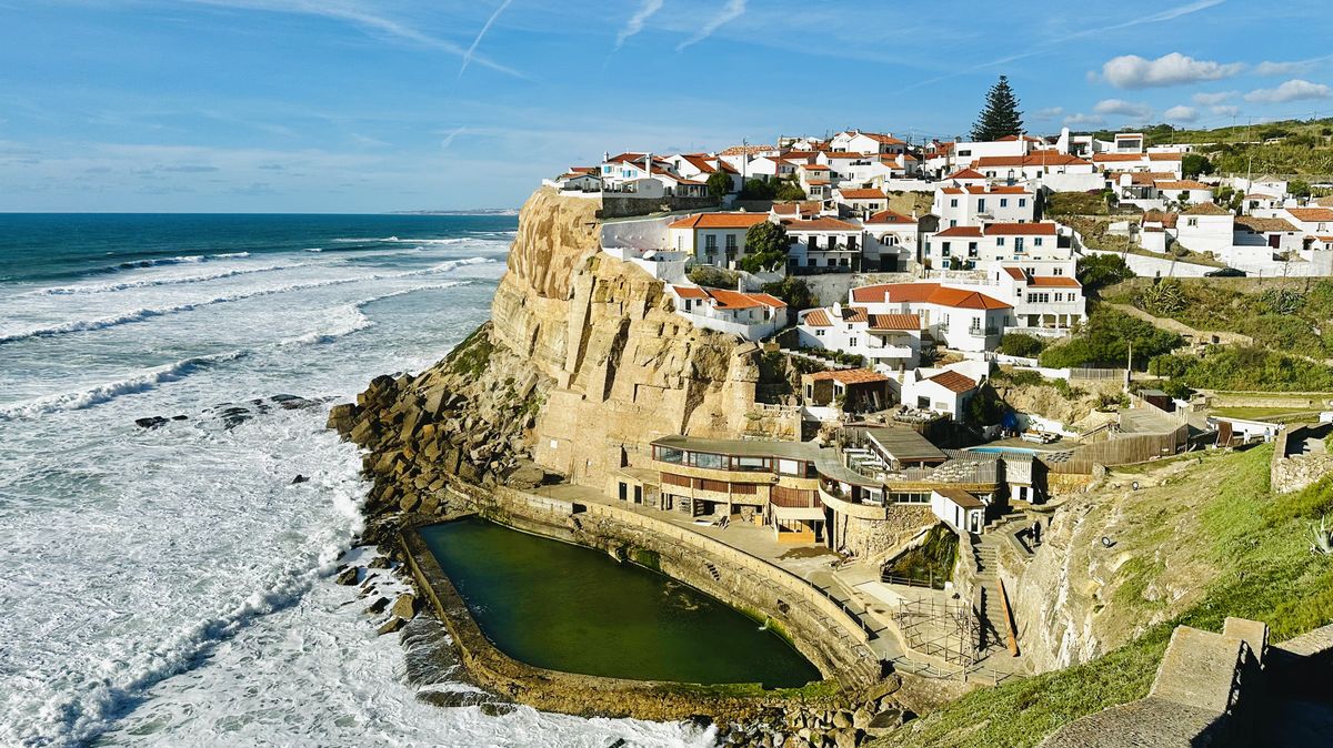 Jednu z nejpůvabnějších portugalských vesnice najdete na okraji strmého útesu